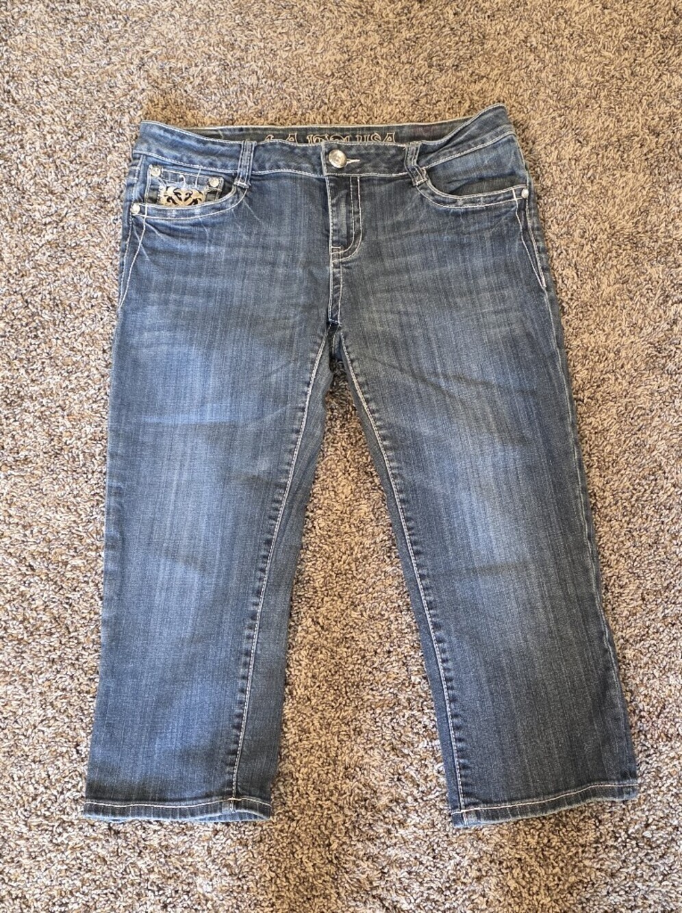 LA IDOL Embroidered Pocket Capri Sz 11 - Picture 3 of 4